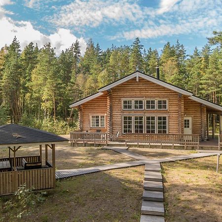 Holiday Home Valkealammi By Interhome Vehmainen Luaran gambar